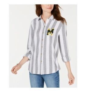 NWT Project 28 Juniors Patch Button-UP Shirt